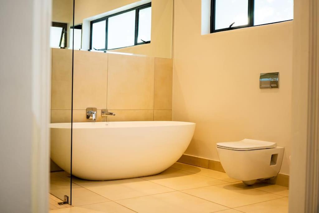 Platinum Peak Luxury -victoria Falls Apartment